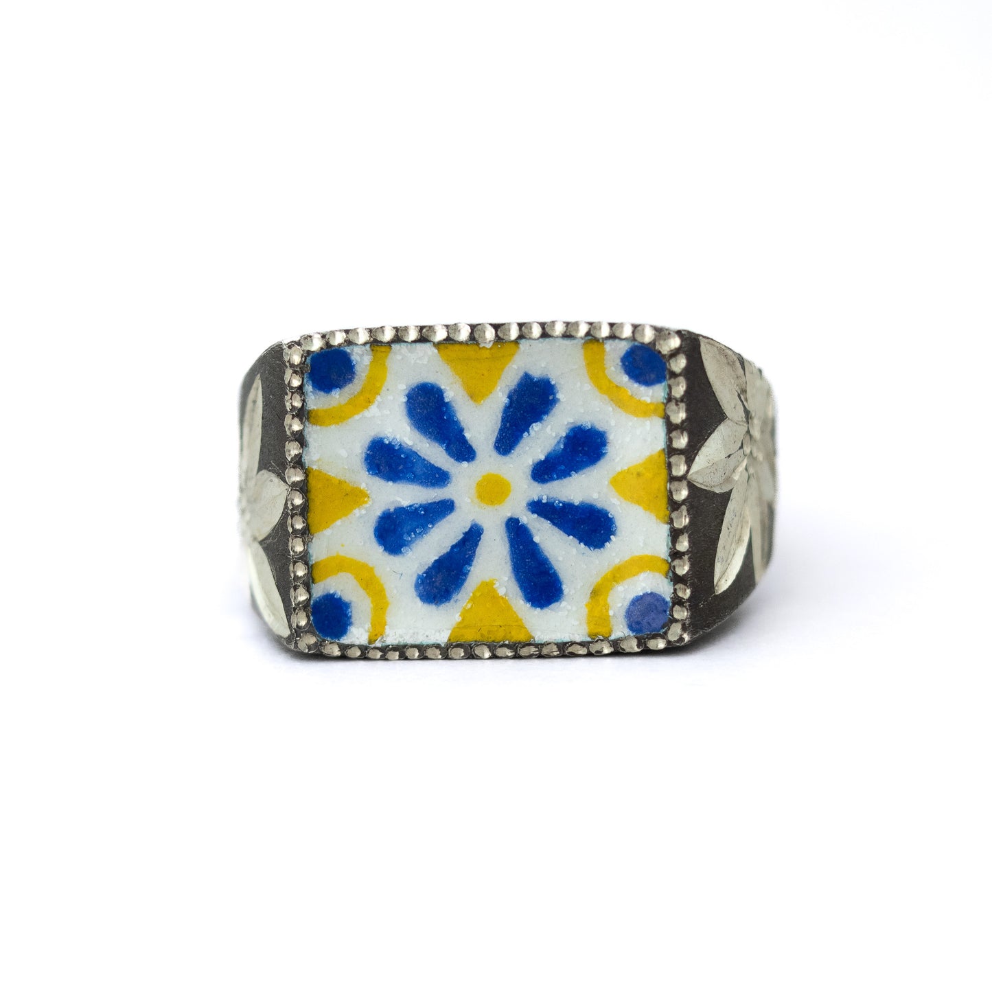 Silver Talavera Tres