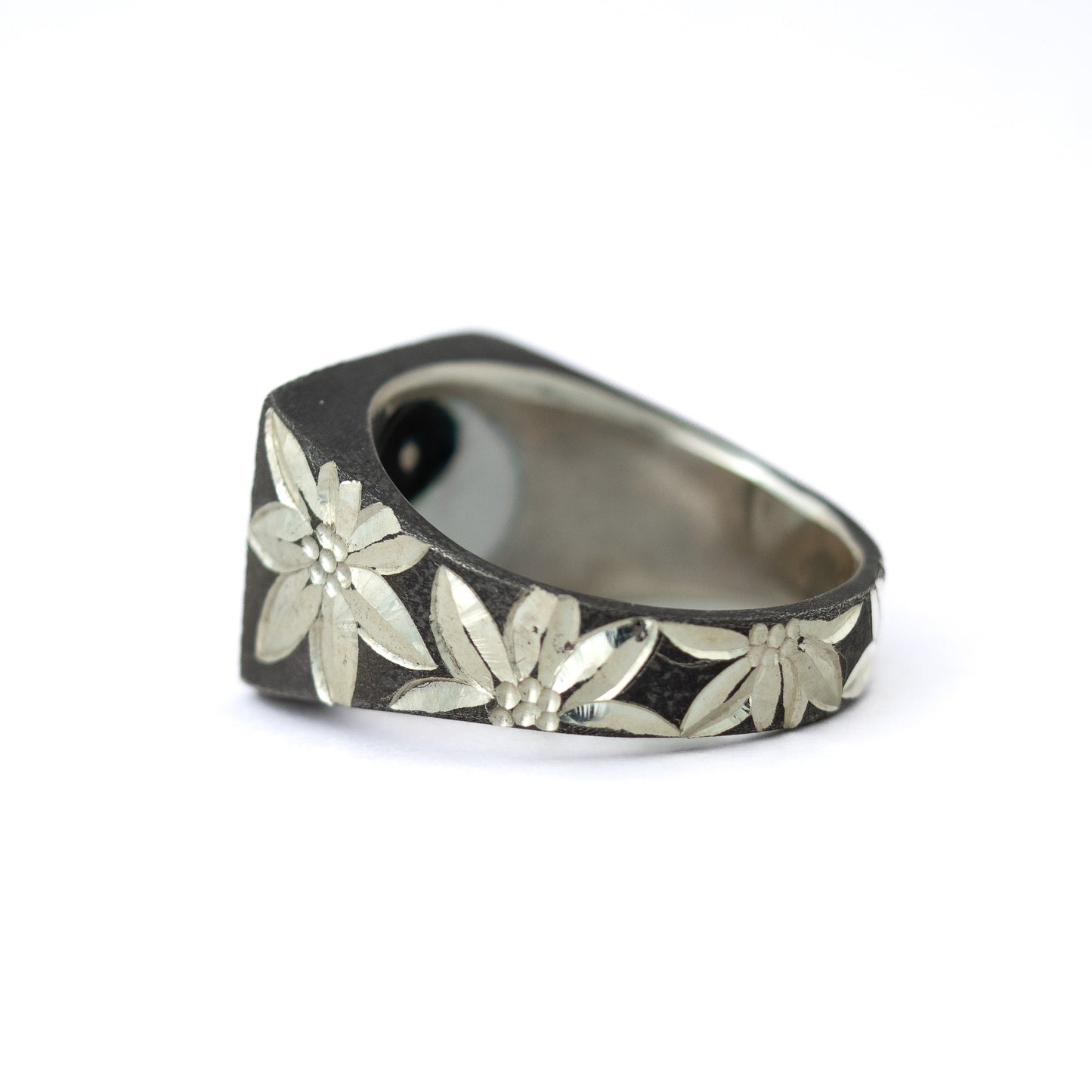 Silver Talavera Tres