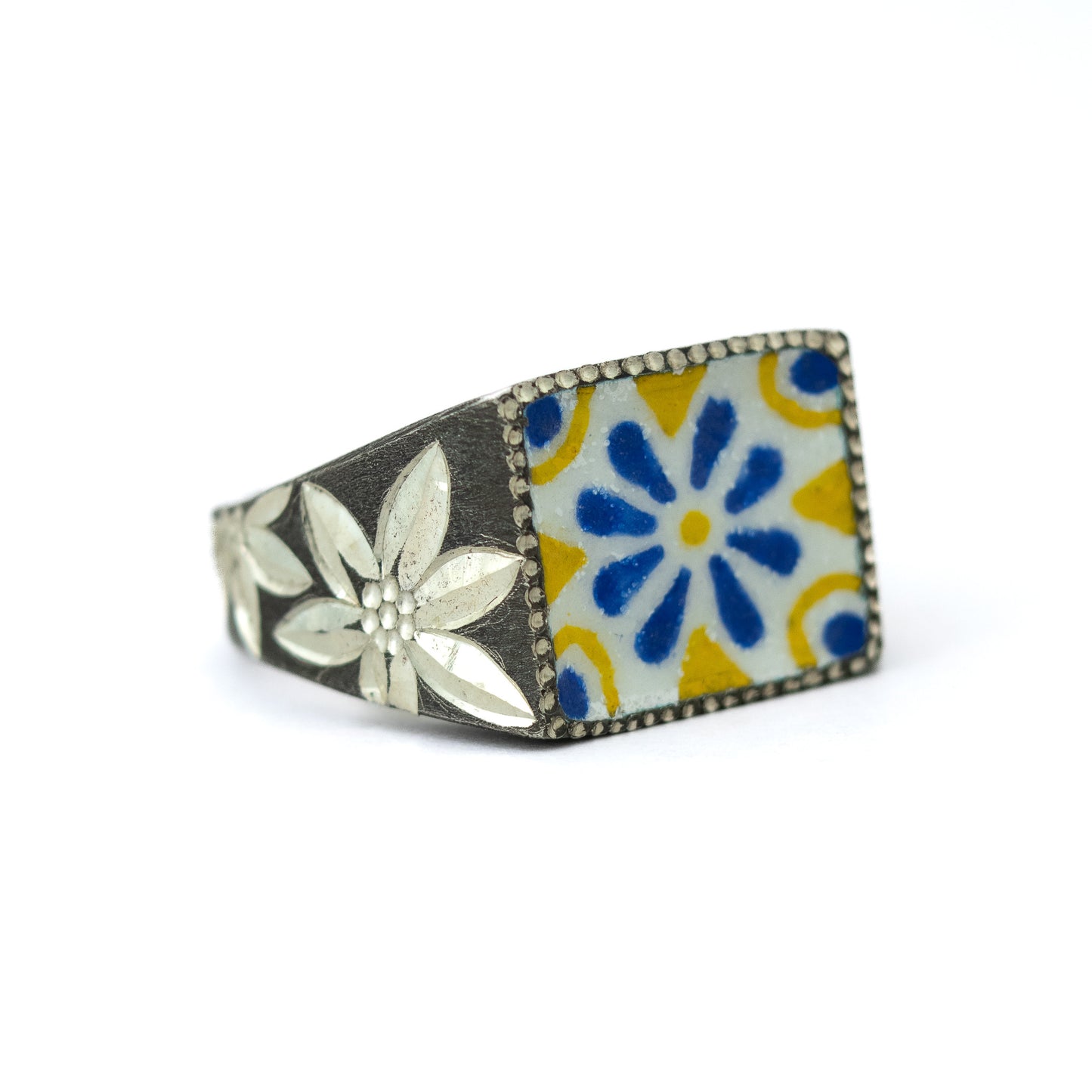 Silver Talavera Tres