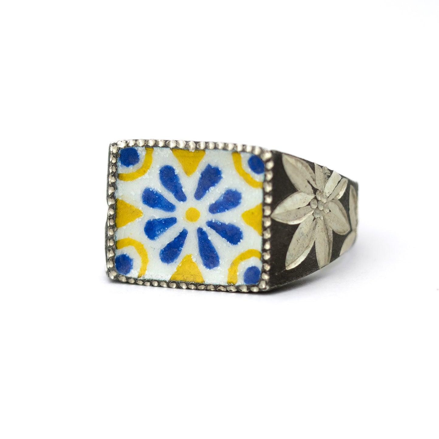 Silver Talavera Tres