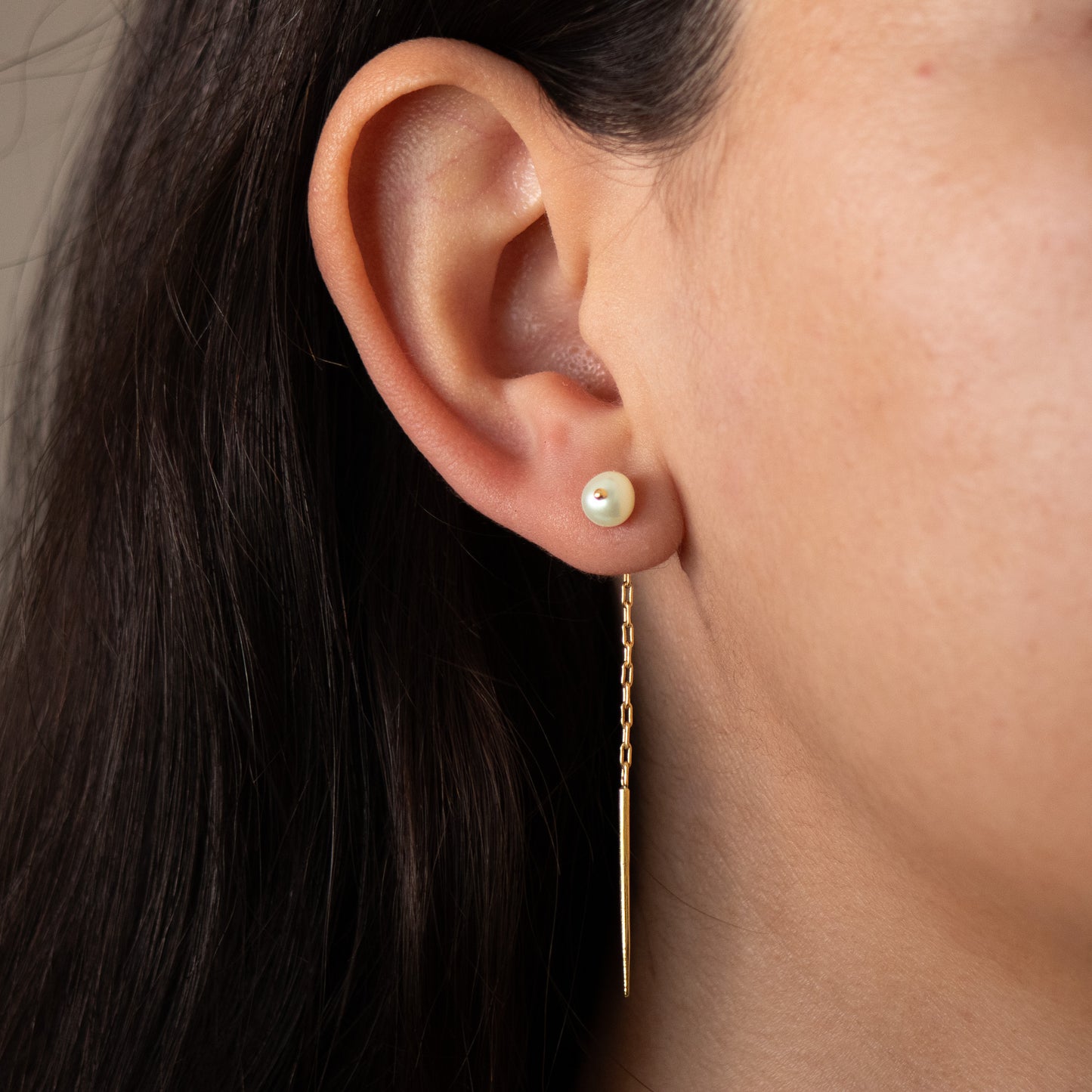 Perlita - pull through earring