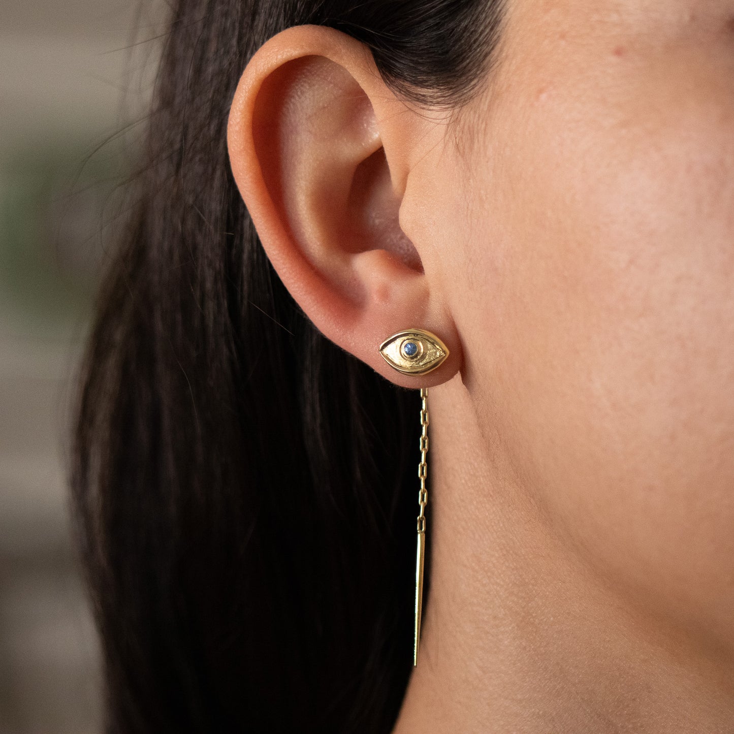 Ojo vivo - pull through earring